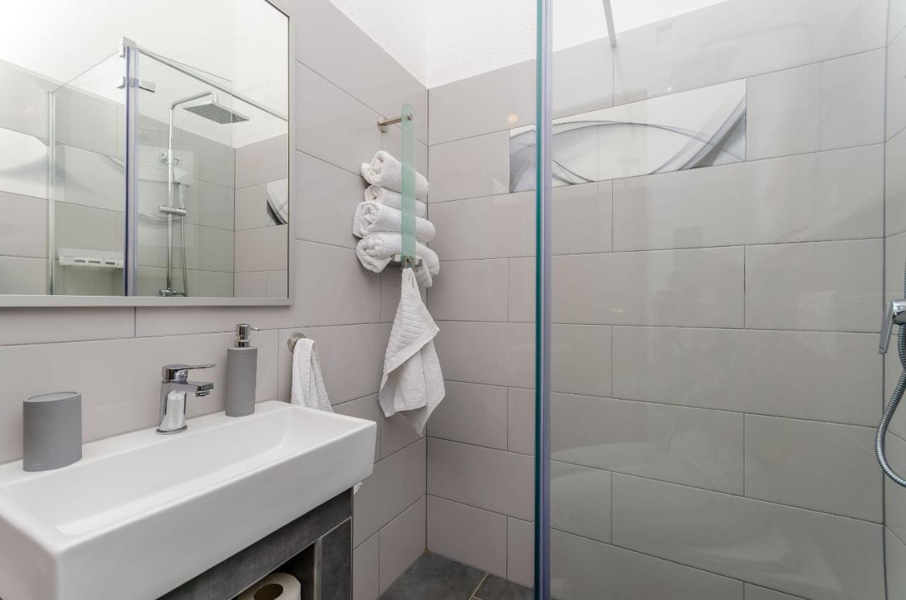 Apartments Marina تروغير المظهر الخارجي الصورة